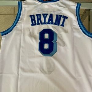 Meet your Posher, Yves